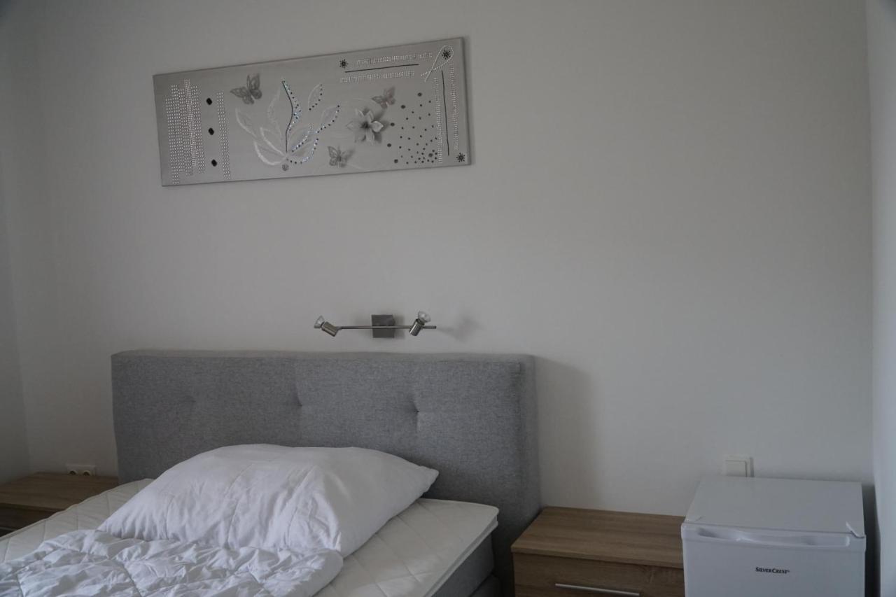 Pension-Ferienwohnung Rotar Faak am See Dış mekan fotoğraf