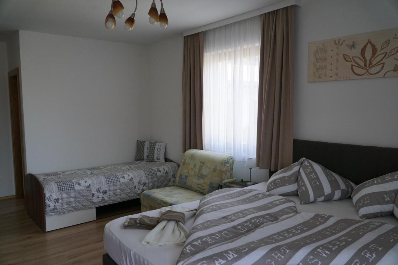 Pension-Ferienwohnung Rotar Faak am See Dış mekan fotoğraf
