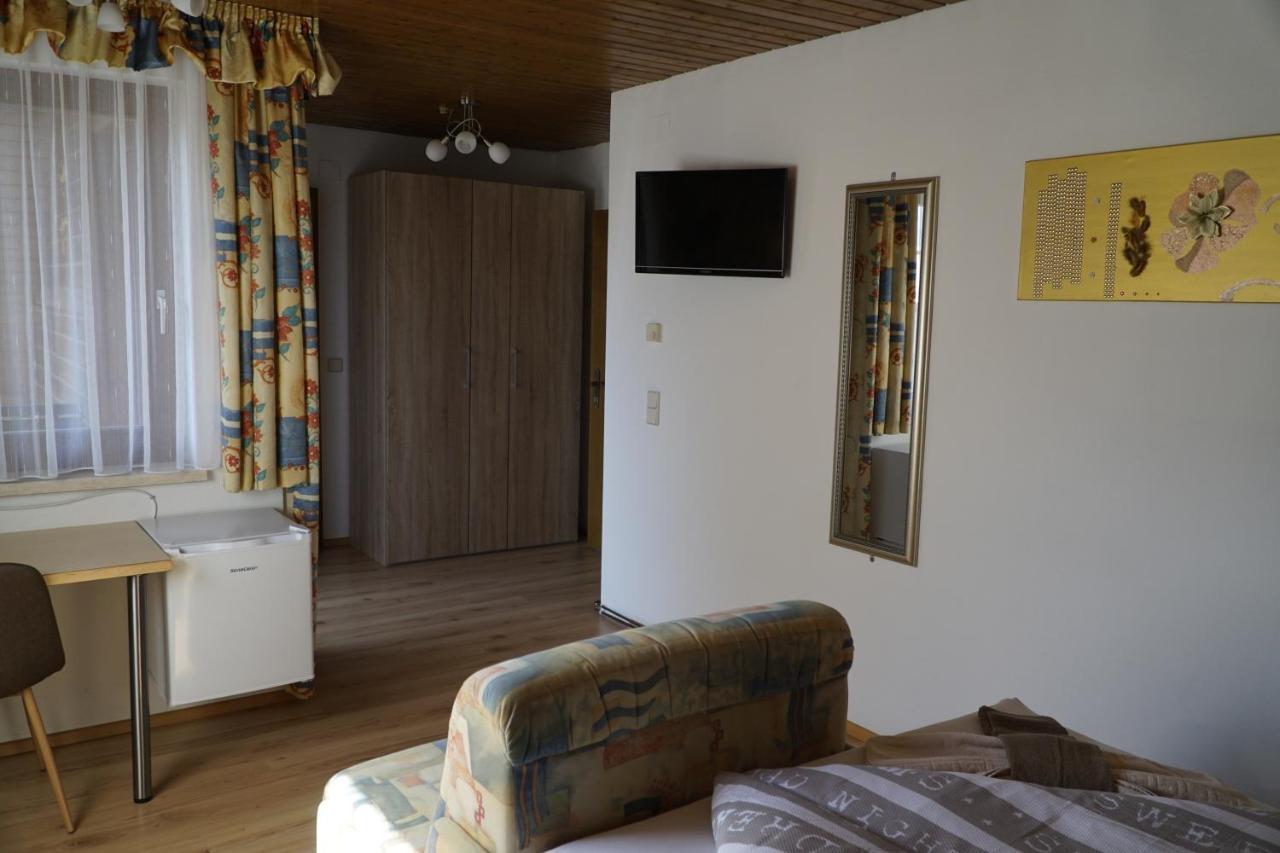 Pension-Ferienwohnung Rotar Faak am See Dış mekan fotoğraf