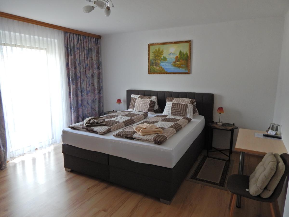 Pension-Ferienwohnung Rotar Faak am See Dış mekan fotoğraf